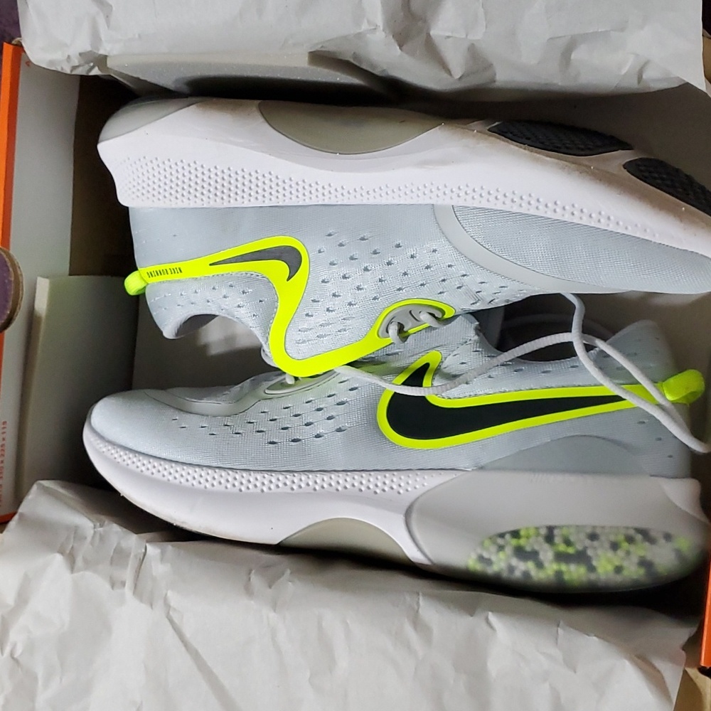 Nike joyride dual run volt